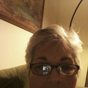 Meet your Posher, Rose